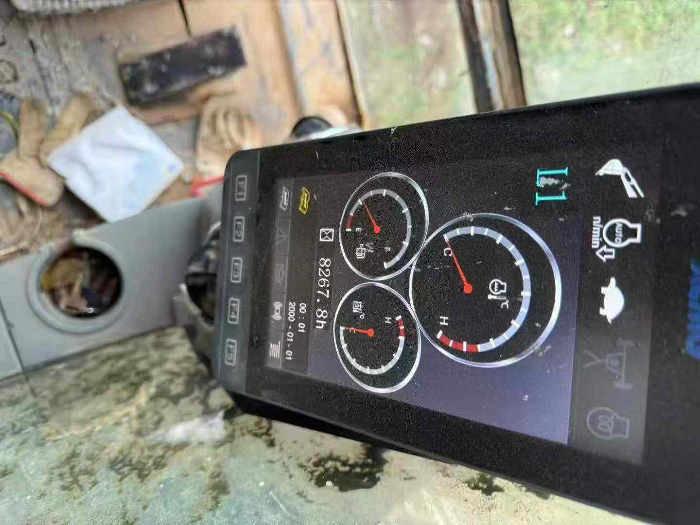 Used XCMG XE215 Excavator 2019 Model / 4