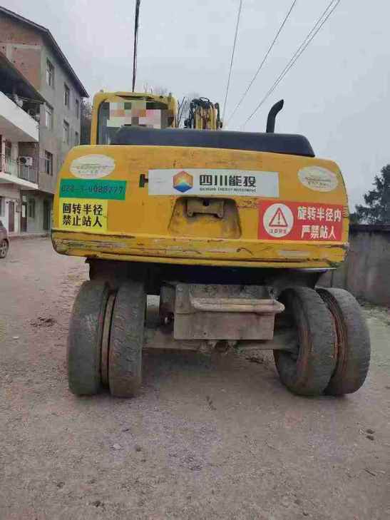 Buy Hyundai R130W Used Excavator / 1