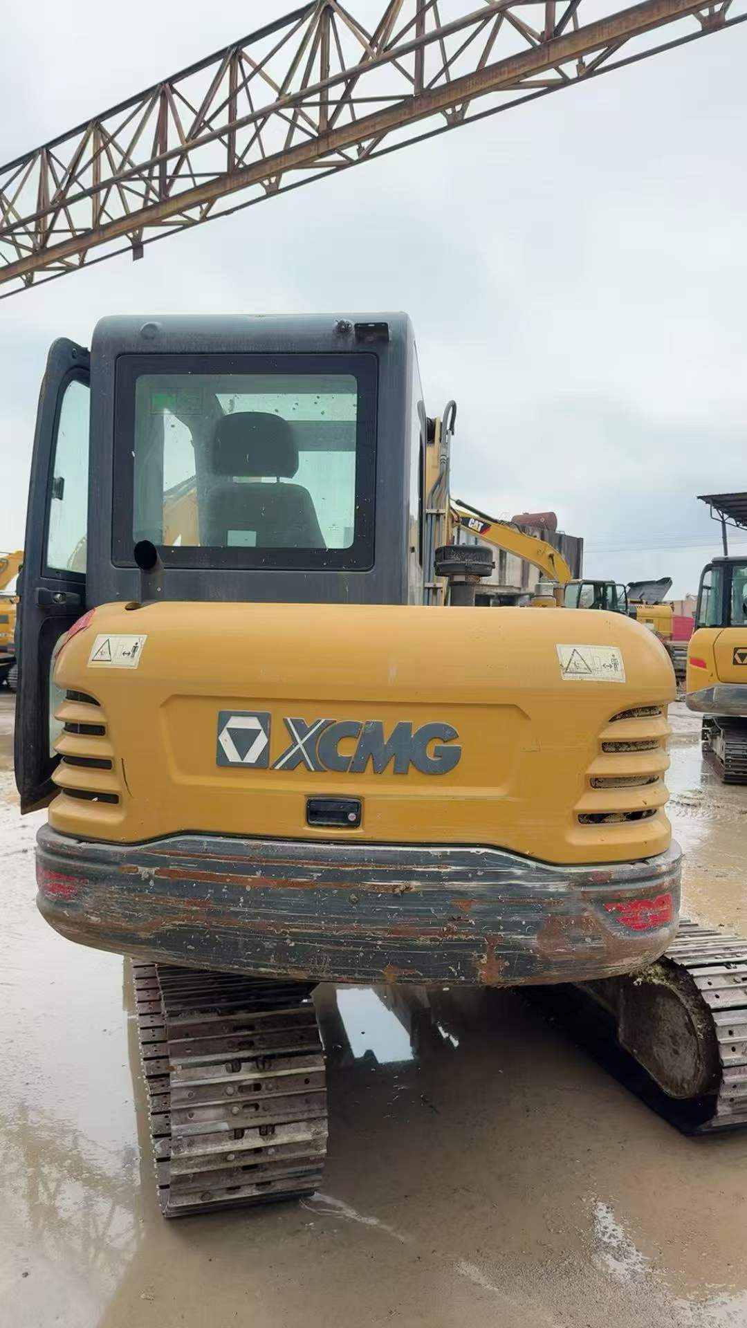 Used XCMG LW60G Excavator 2021 Model / 7