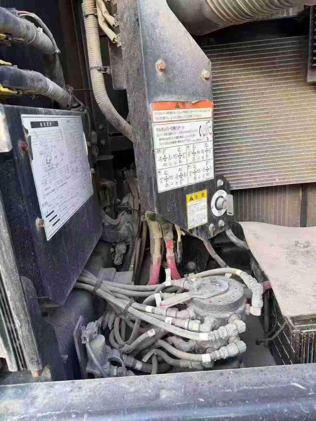 Used Kato HD512 Excavator 2018 Model / 6