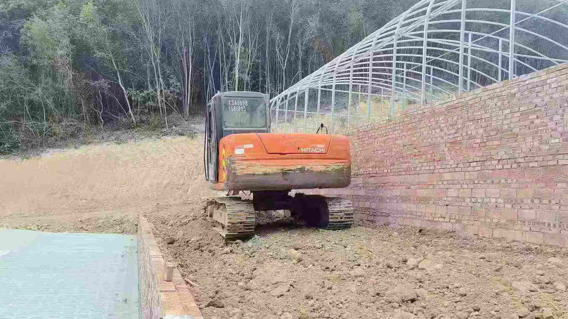 Used Hitachi EX70 Excavator 2011 Model / 4