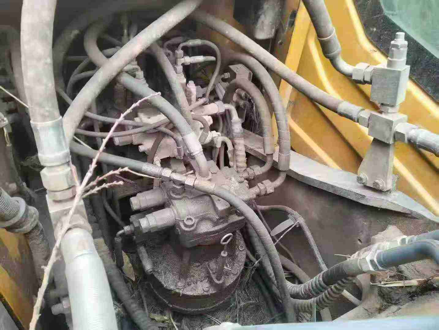 Used Sany SY125C Excavator 2018 Model / 6