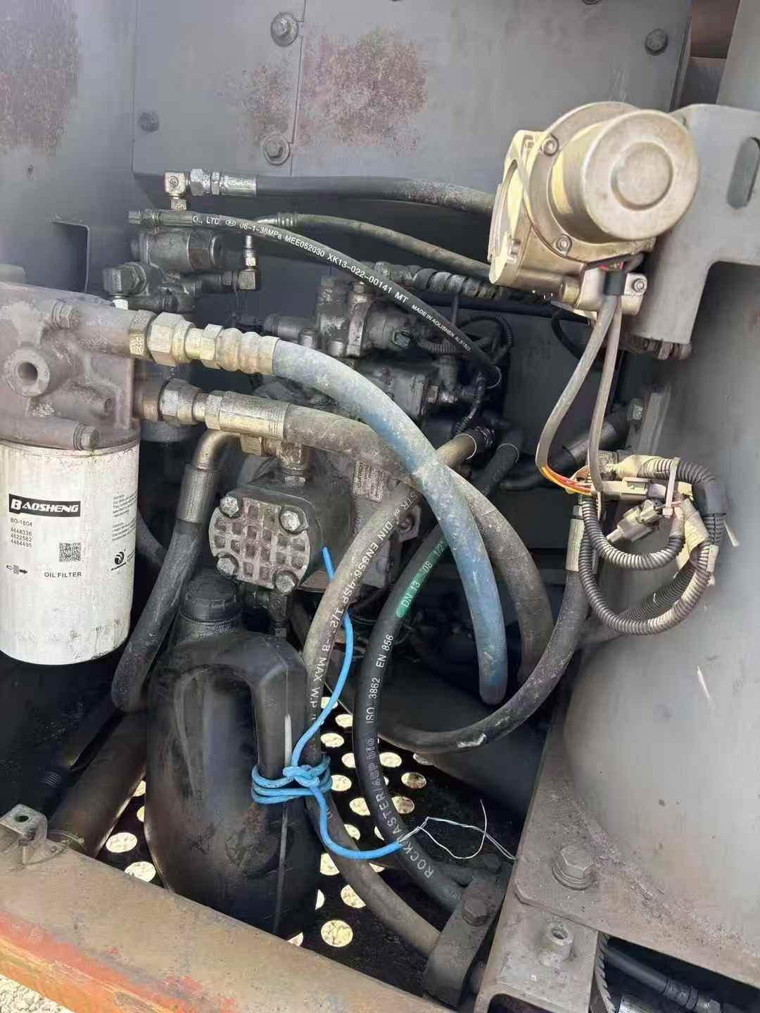 Used Hitachi EX120-6 Excavator 2016 Model / 3