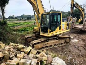 Buy Komatsu PC200-8 Used Excavator / 2 Used Komatsu PC200-8 Excavator 2010 Model / 2