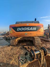 Buy Doosan DX380 Used Excavator / 6 Used Doosan DX380 Excavator 2016 Model / 6