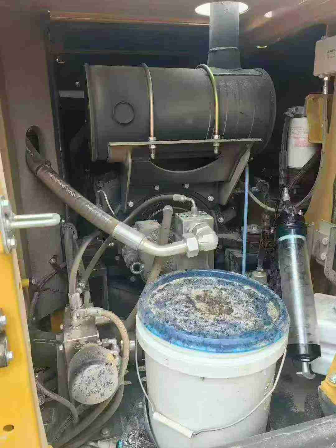 Used XCMG XE75C Excavator 2025 Model / 3