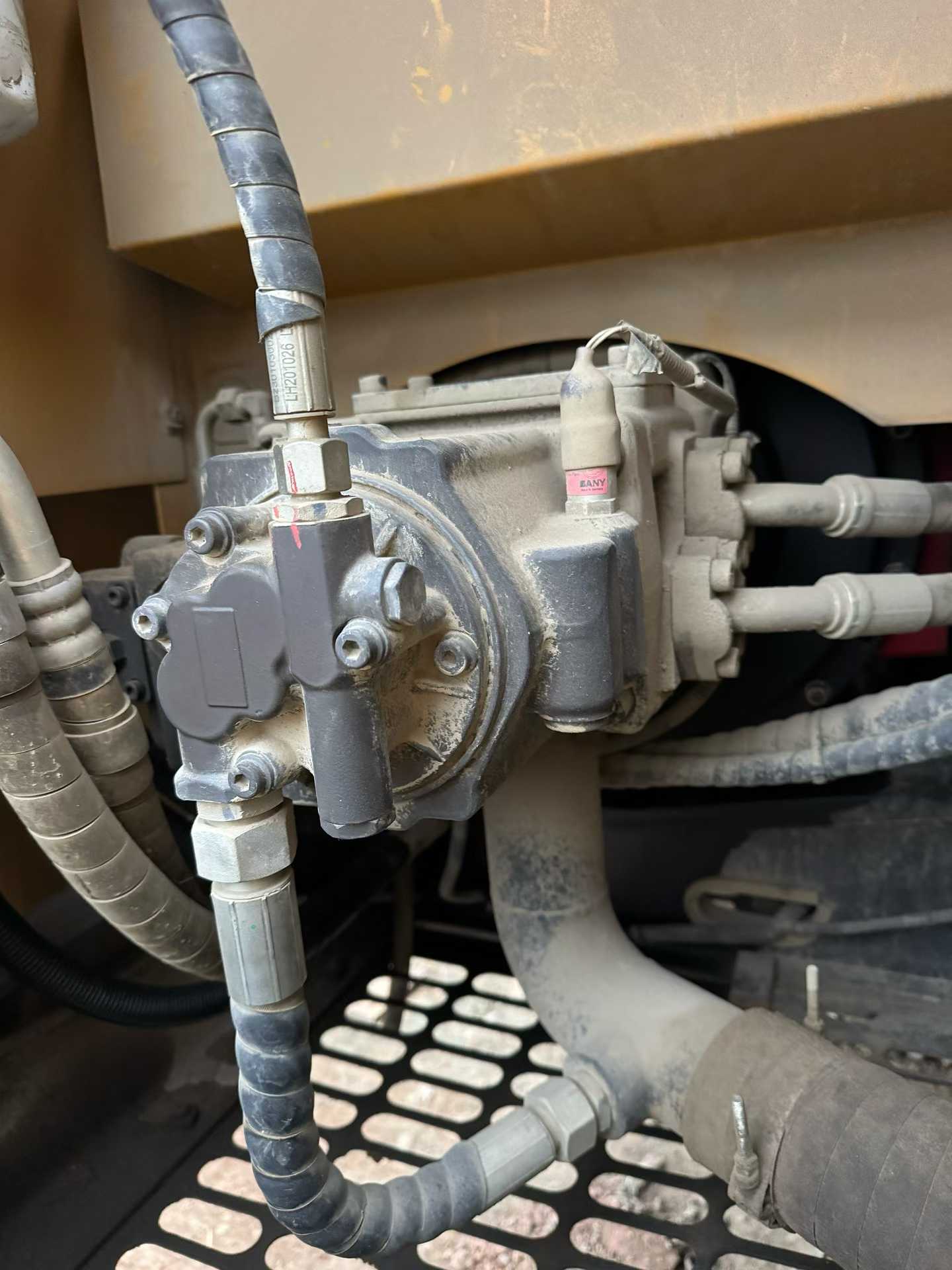 Used Sany SY125C Excavator 2020 Model / 6