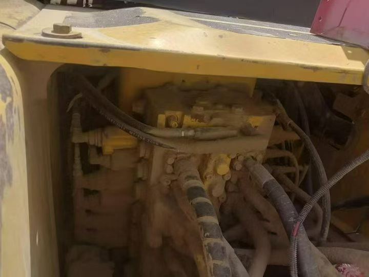 Used Komatsu PC270-7 Excavator 2016 Model / 3