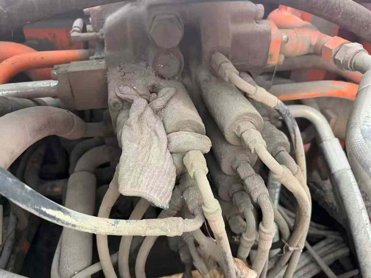 Used Doosan DH370LC-7 Excavator 2016 Model / 6