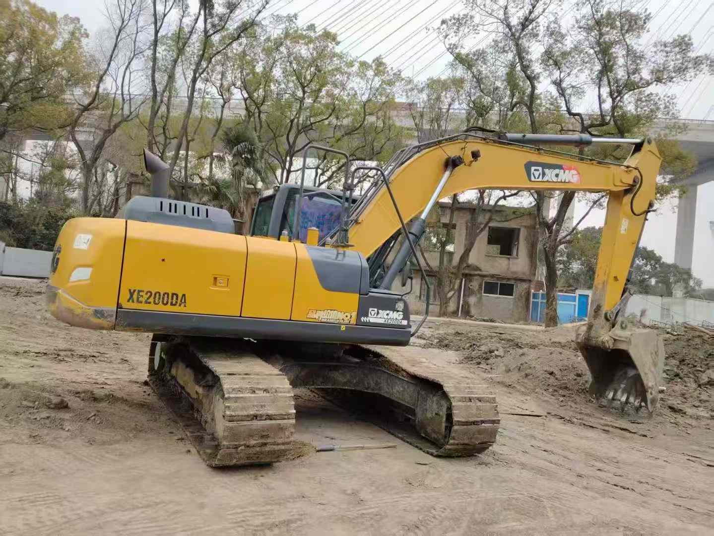 Used XCMG LW200 Excavator 2021 Model / 4