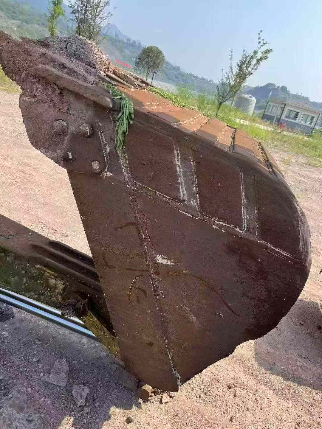 Used Hyundai R305LC-7 Excavator 2016 Model / 4