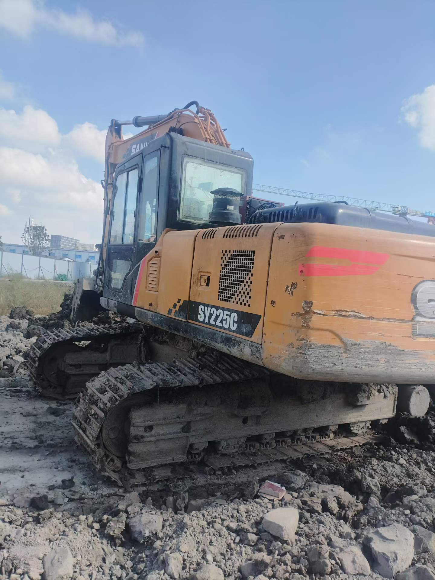 Used Sany SY215C Excavator 2016 Model / 2