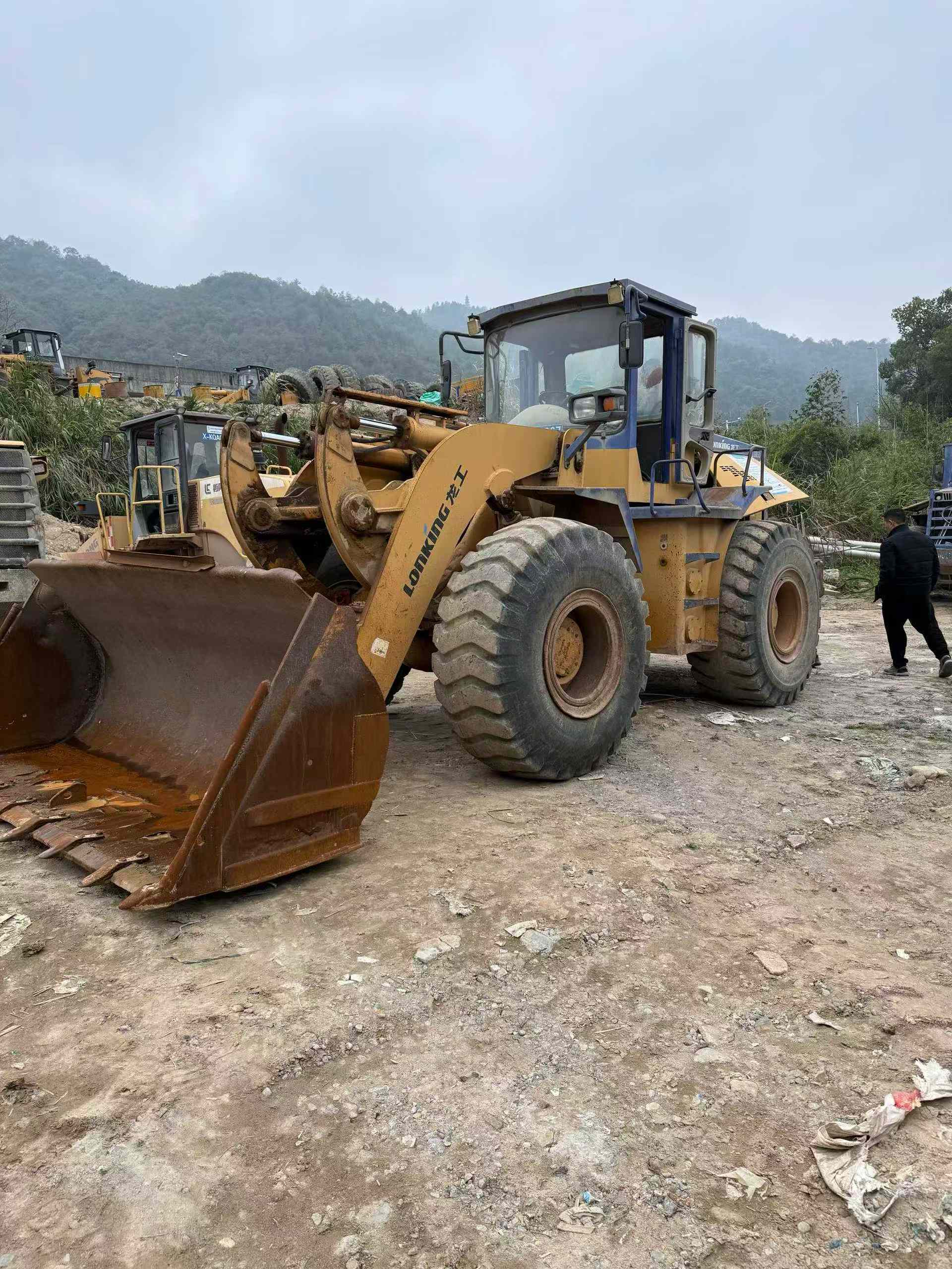 Buy Lonking LG850 Used Loader