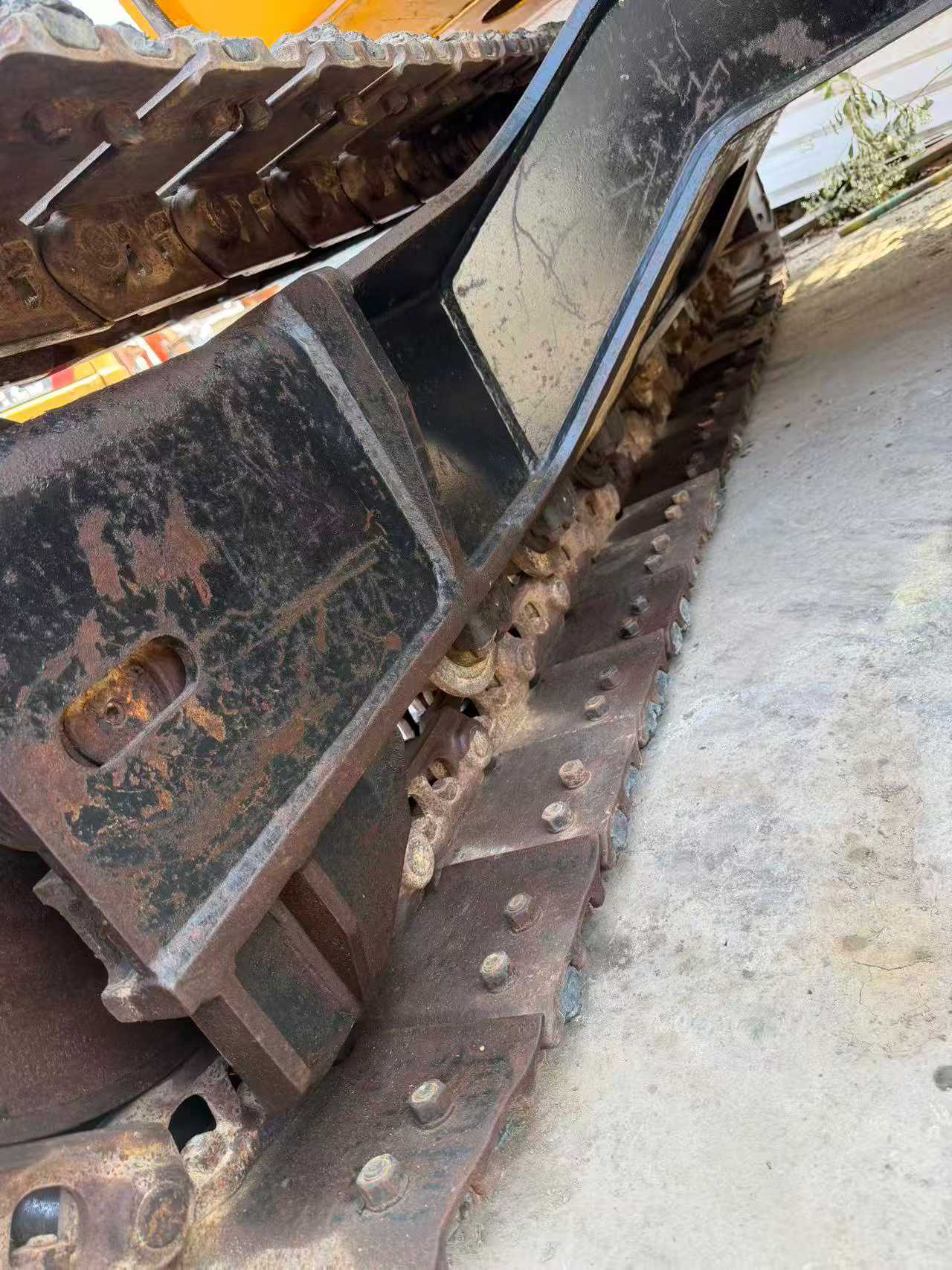 Used Kato HD512-6 Excavator 2016 Model / 3