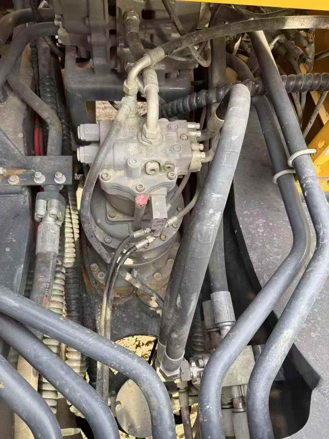 Used XCMG XE900D Excavator 2020 Model / 2