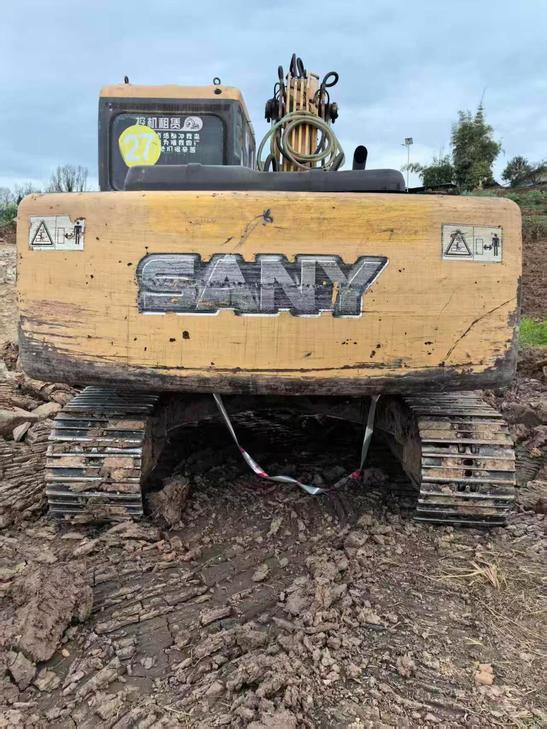 Buy Sany SY135 Used Excavator / 1