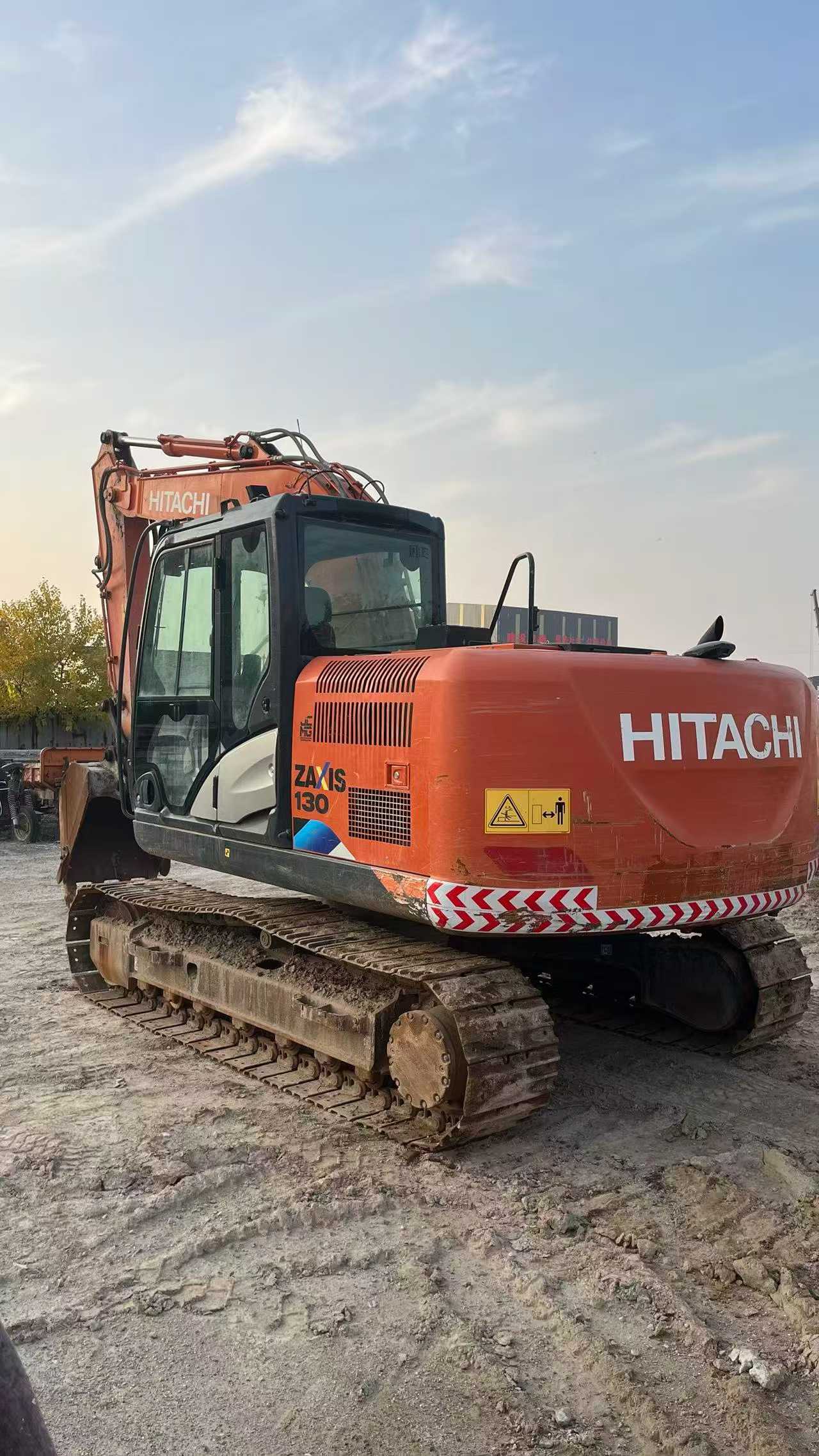 Used Hitachi EX130 Excavator 2022 Model / 8