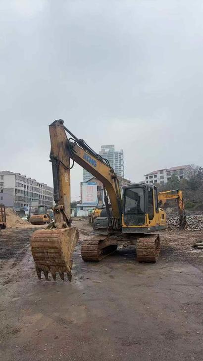 Buy XCMG XE150D Used Excavator / 1