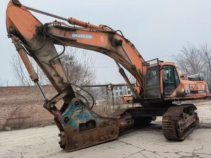 Buy Doosan DX500-SS Used Excavator / 1