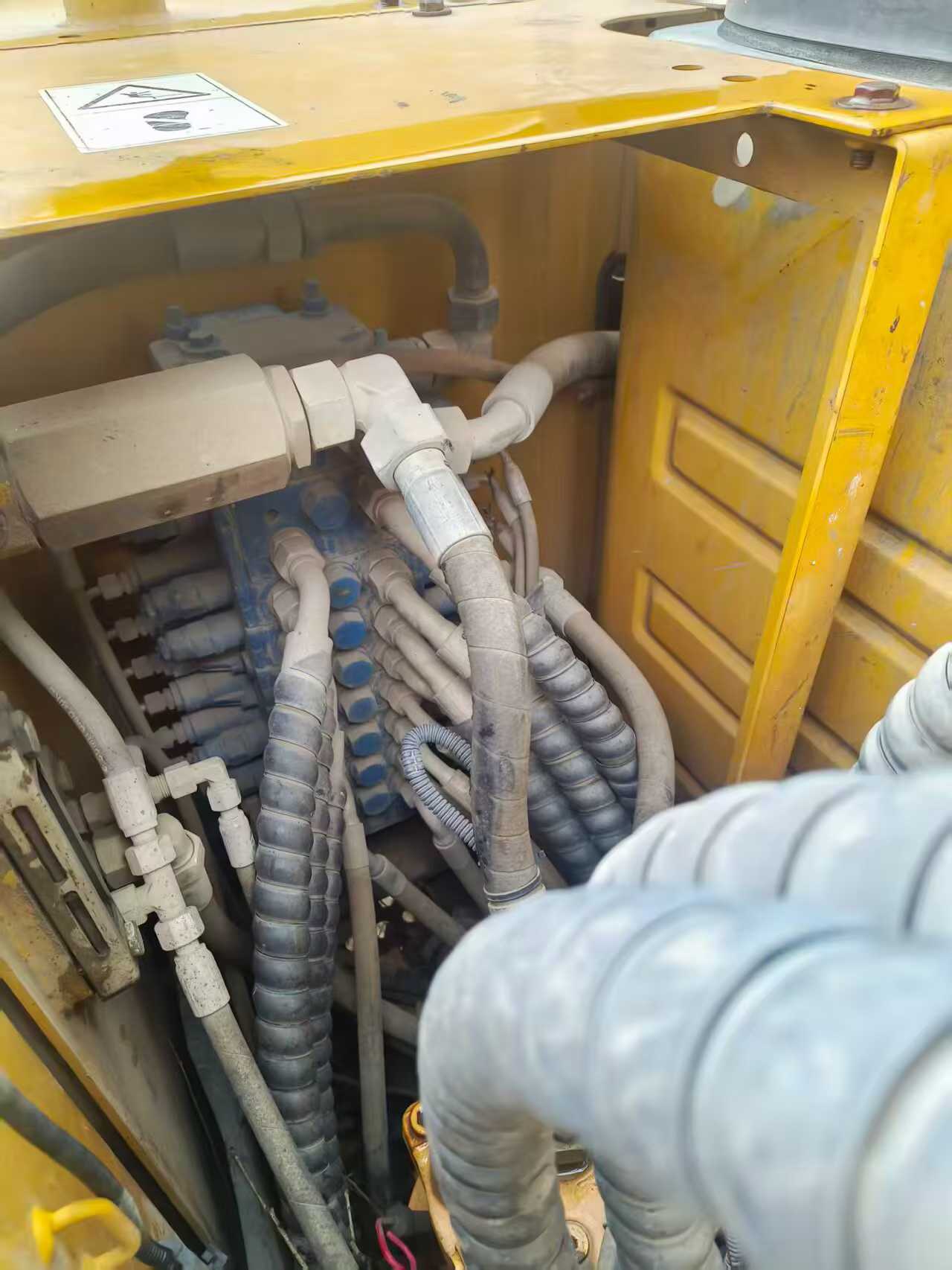 Used XCMG XE75C Excavator 2019 Model / 8