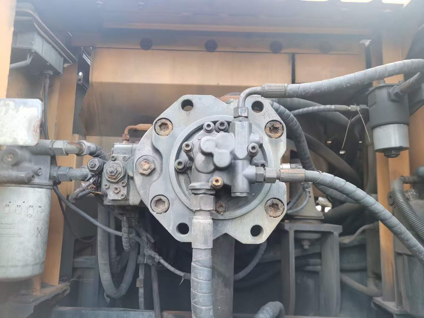 Used Sany SY285C Excavator 2014 Model / 6