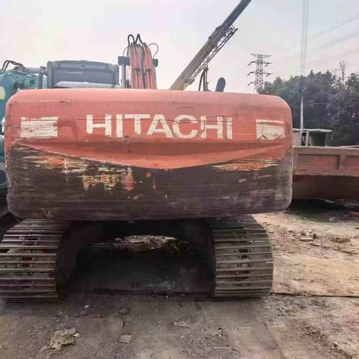 Buy Hitachi EX200-3 Used Excavator / 1