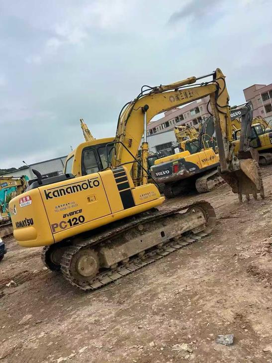 Buy Komatsu PC100-6 Used Excavator / 1