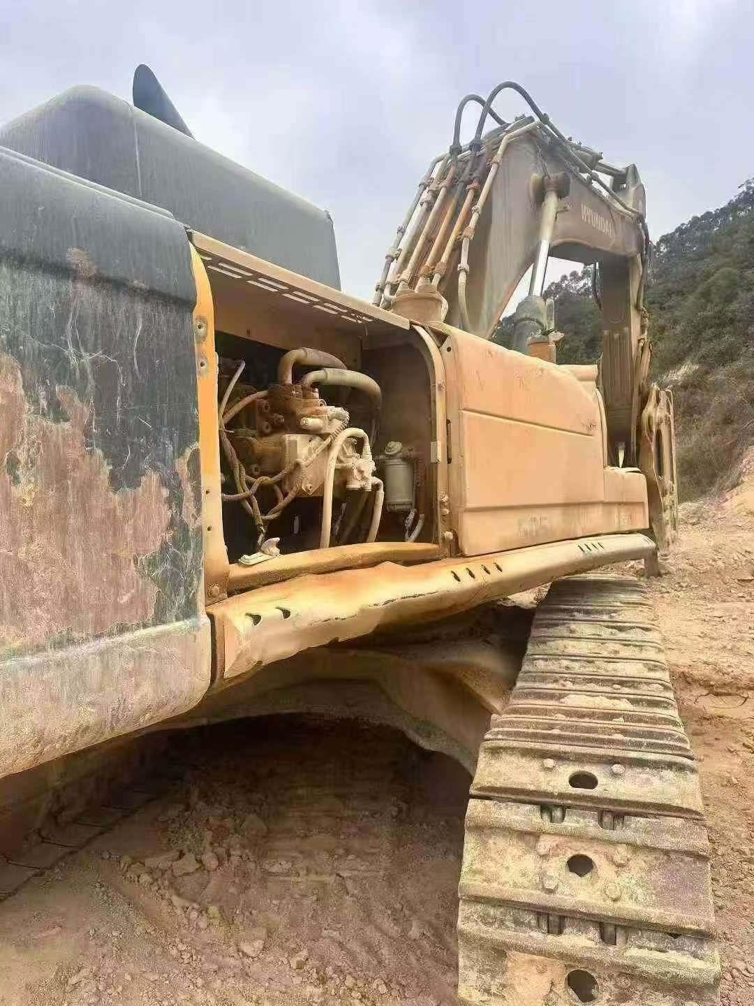 Used Hyundai R505LVS Excavator 2021 Model / 2