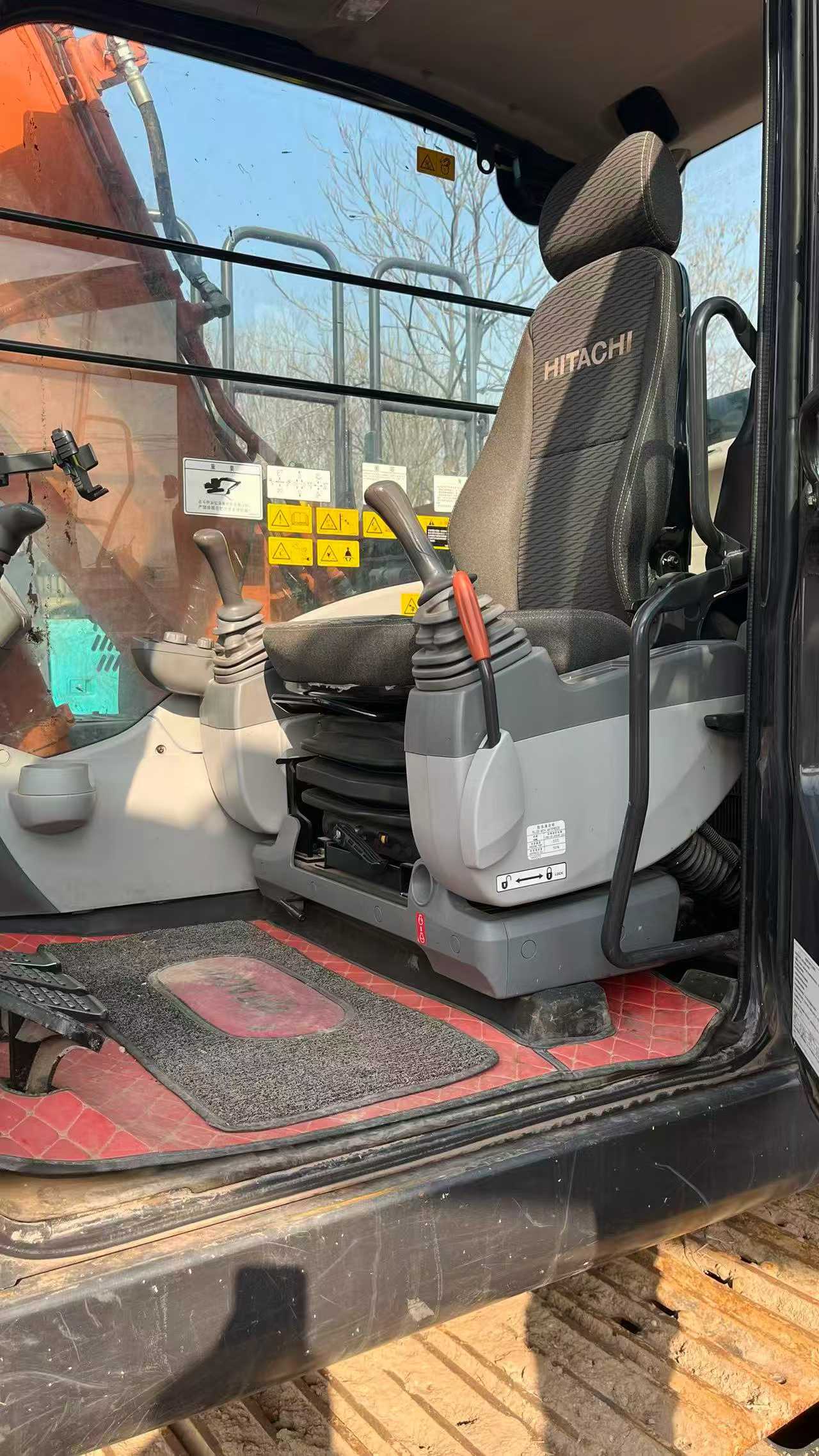 Used Hitachi EX130 Excavator 2023 Model / 7