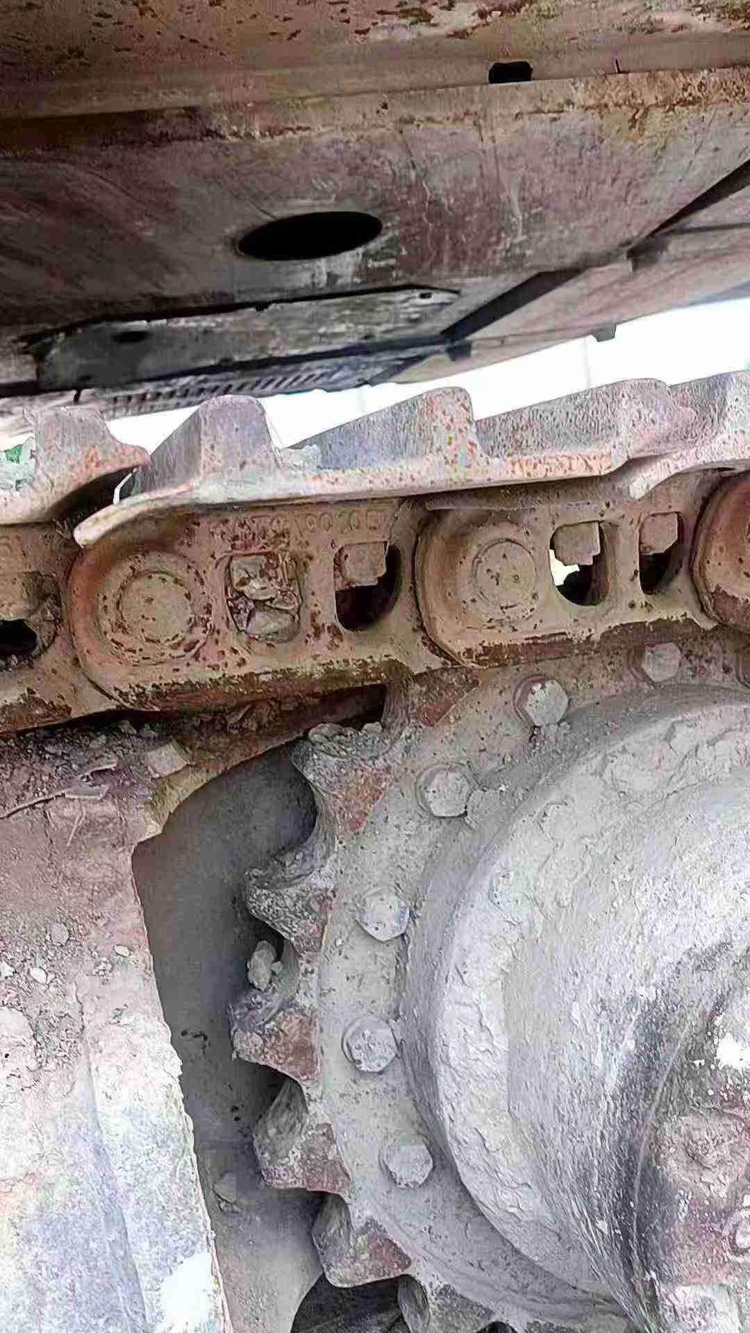 Used Hitachi ZX200-6 Excavator 2016 Model / 8