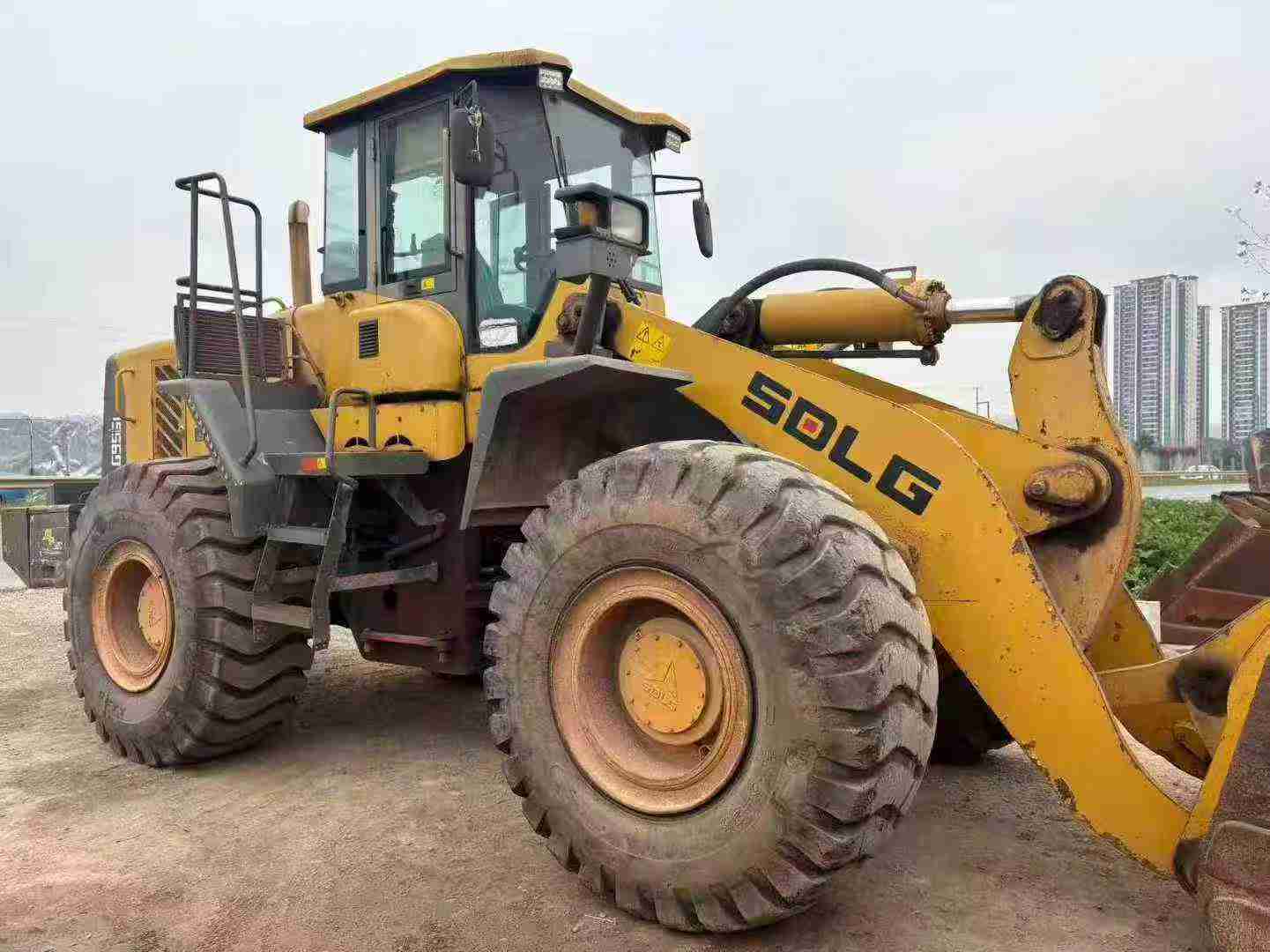 Buy SDLG L956 Used Loader / 3