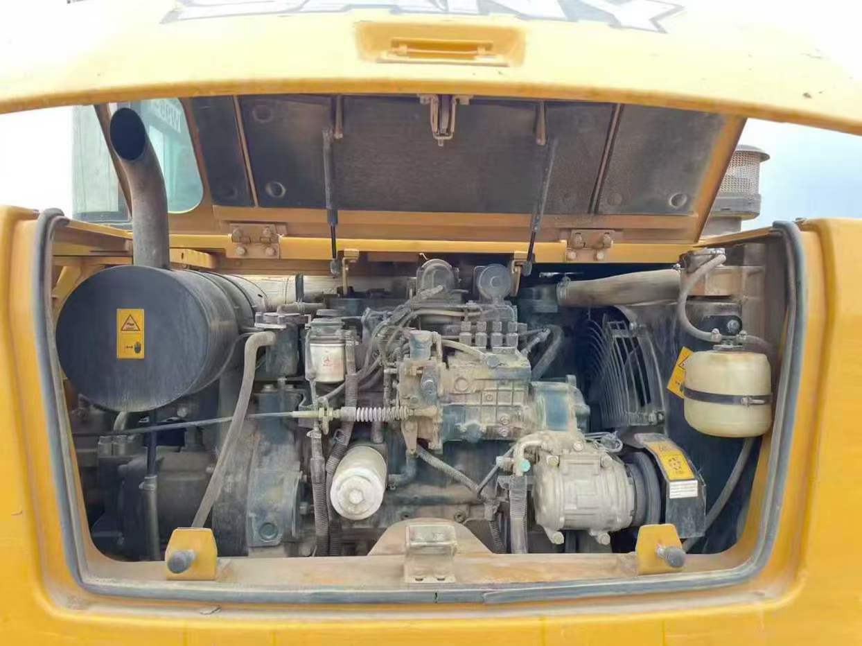 Used Sany SY95C Excavator 2020 Model / 4