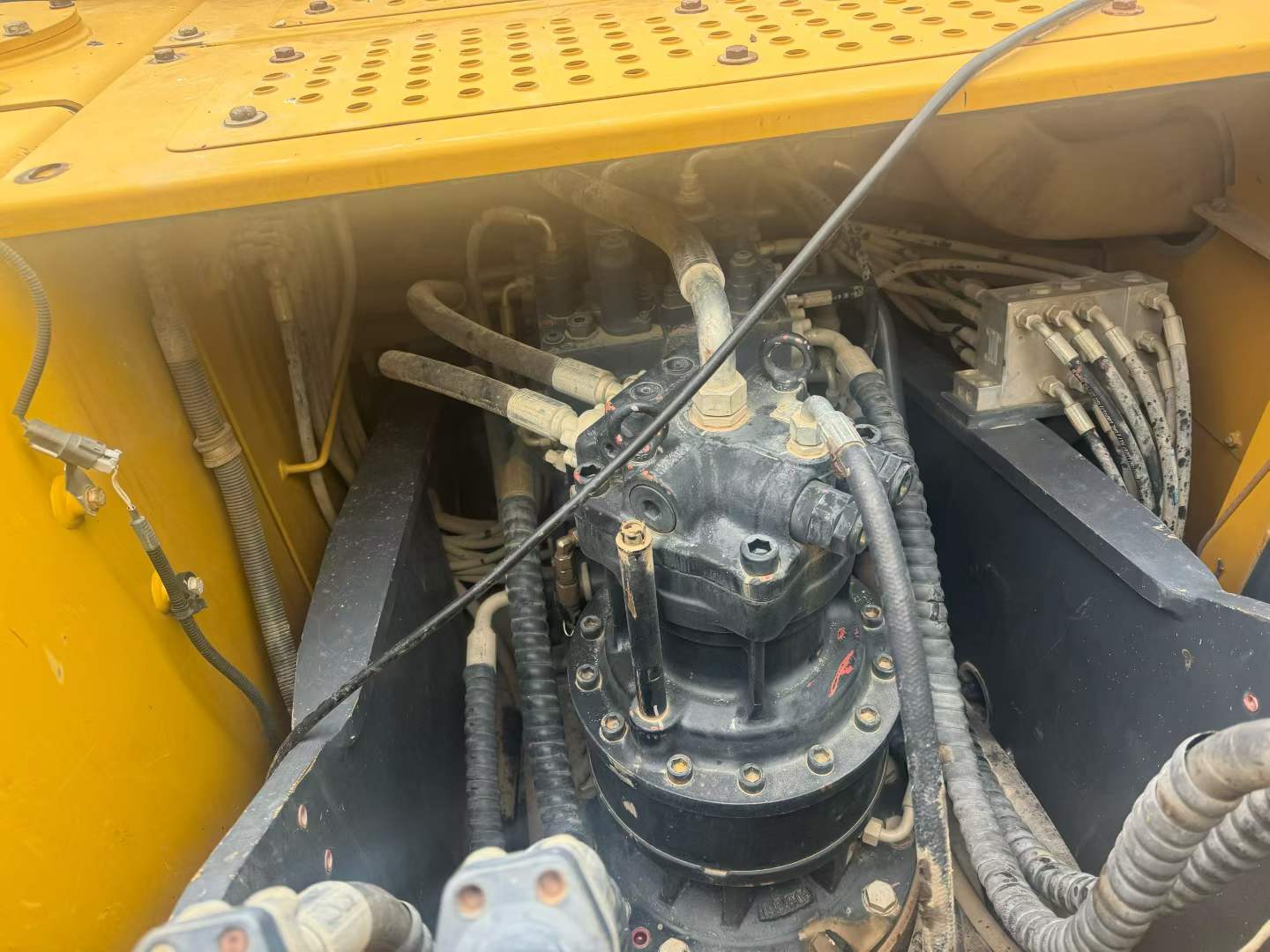 Used XCMG XE205DA Excavator 2020 Model / 7