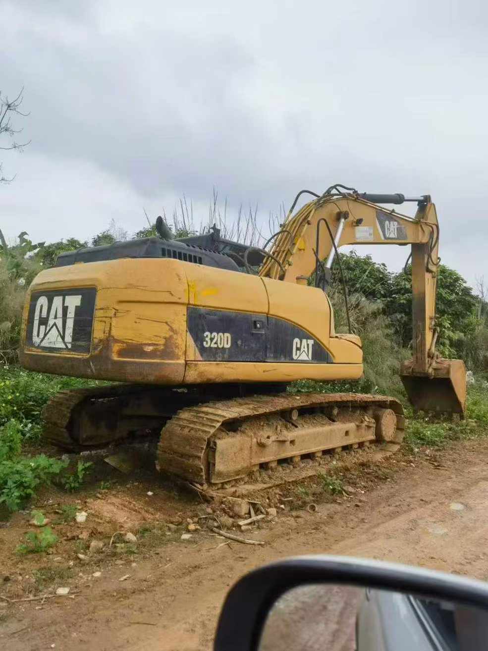 Used Caterpillar 320D Excavator 2013 Model / 2