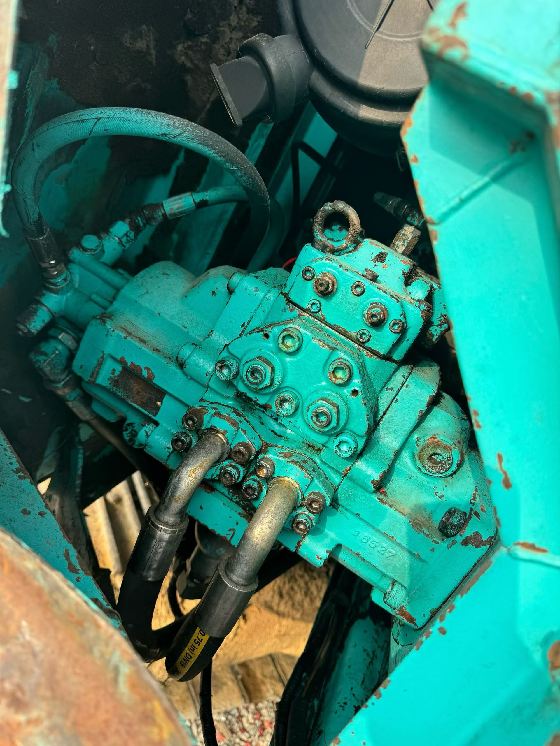 Used Kobelco  SK120-5.5 Excavator 2016 Model / 4