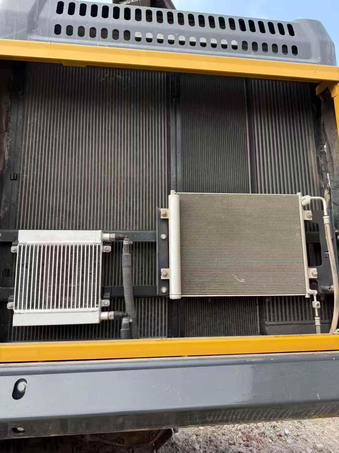 Used XCMG XE500C Excavator 2025 Model / 5