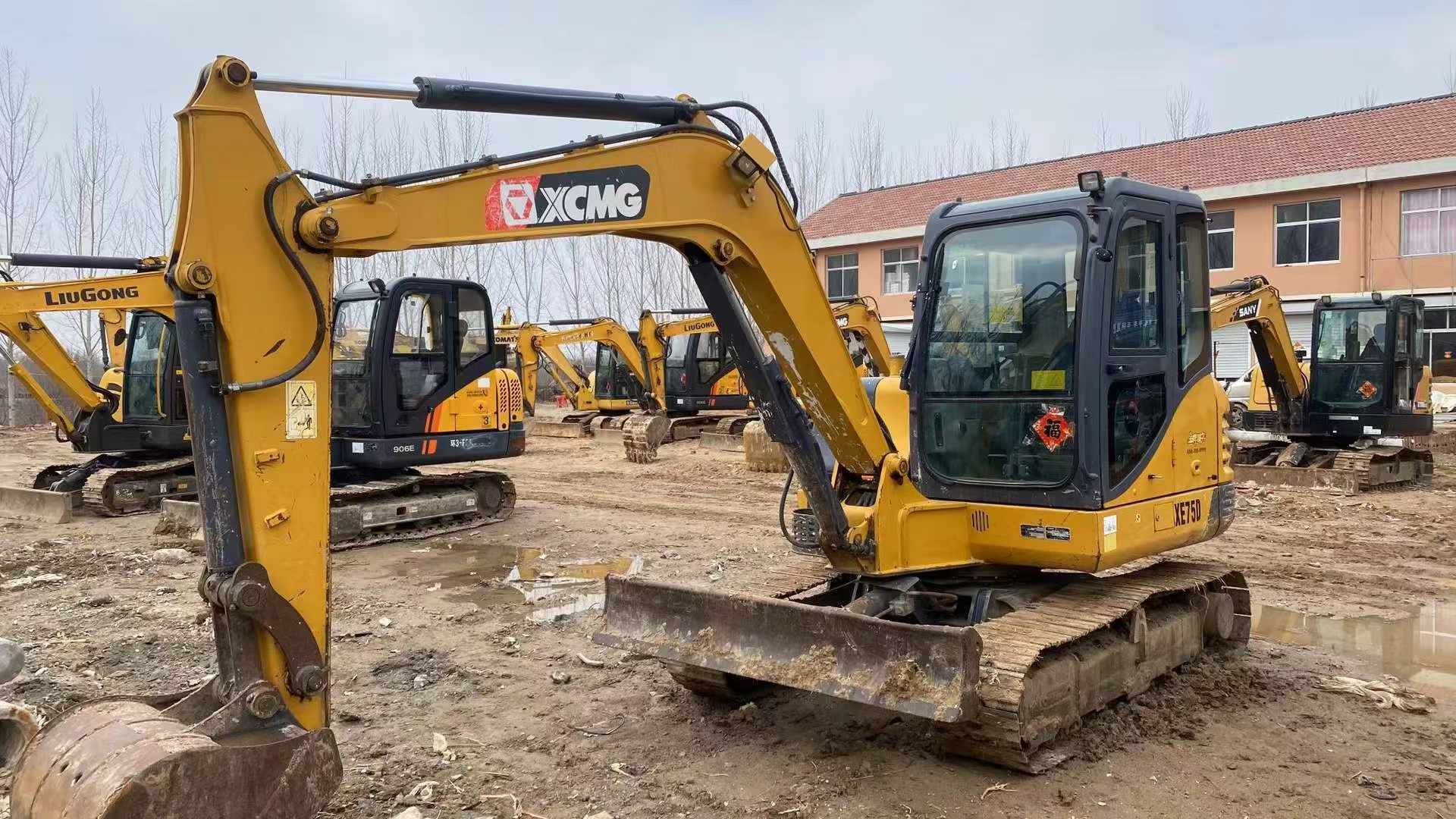 Used XCMG XE65D Excavator 2021 Model / 7