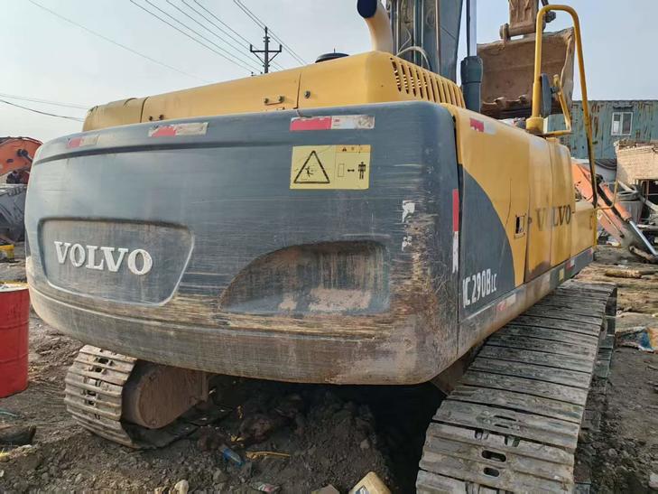 Buy Volvo EC240 Used Excavator / 1