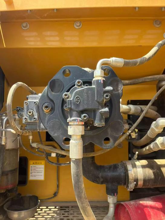 Buy Sany SY200C Used Excavator / 1