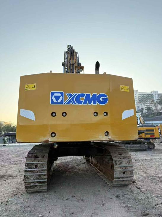 Buy XCMG LW800K Used Excavator / 1