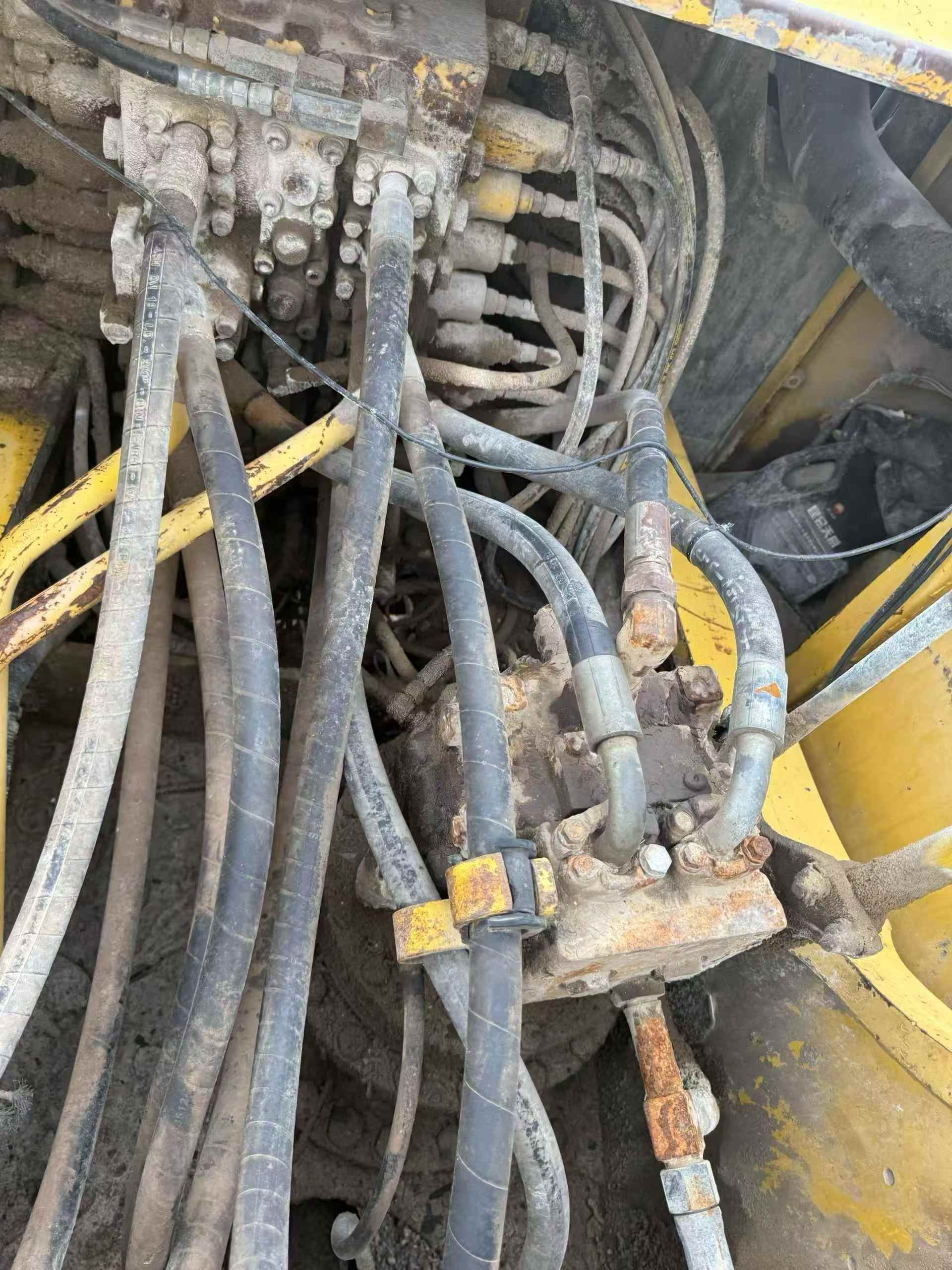 Used Komatsu PC200-7 Excavator 2016 Model / 7