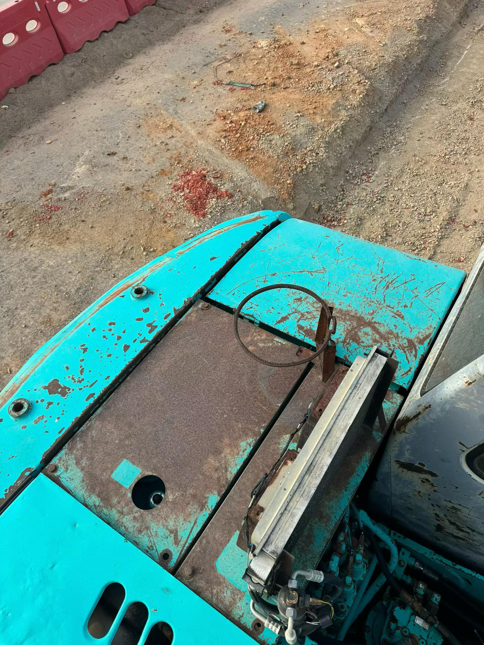 Used Kobelco  SK120-5.5 Excavator 2016 Model / 8