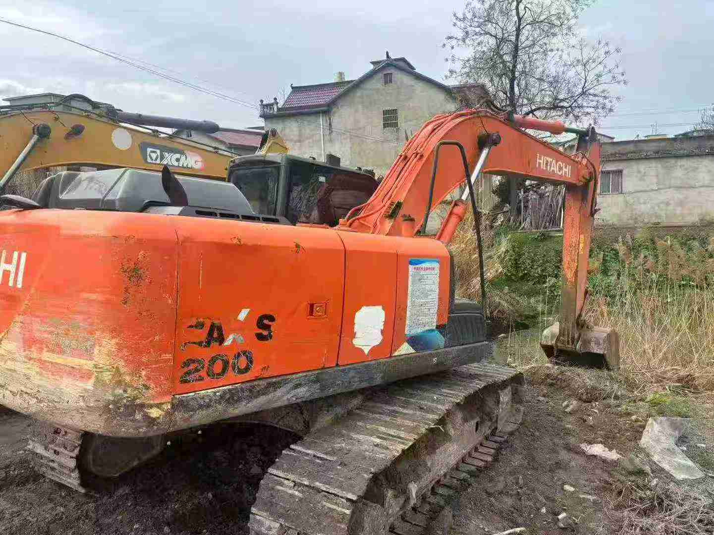 Used Hitachi ZH200-5A Excavator 2018 Model / 2