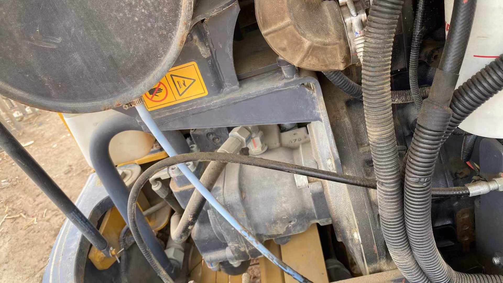 Used XCMG XE65D Excavator 2021 Model / 3