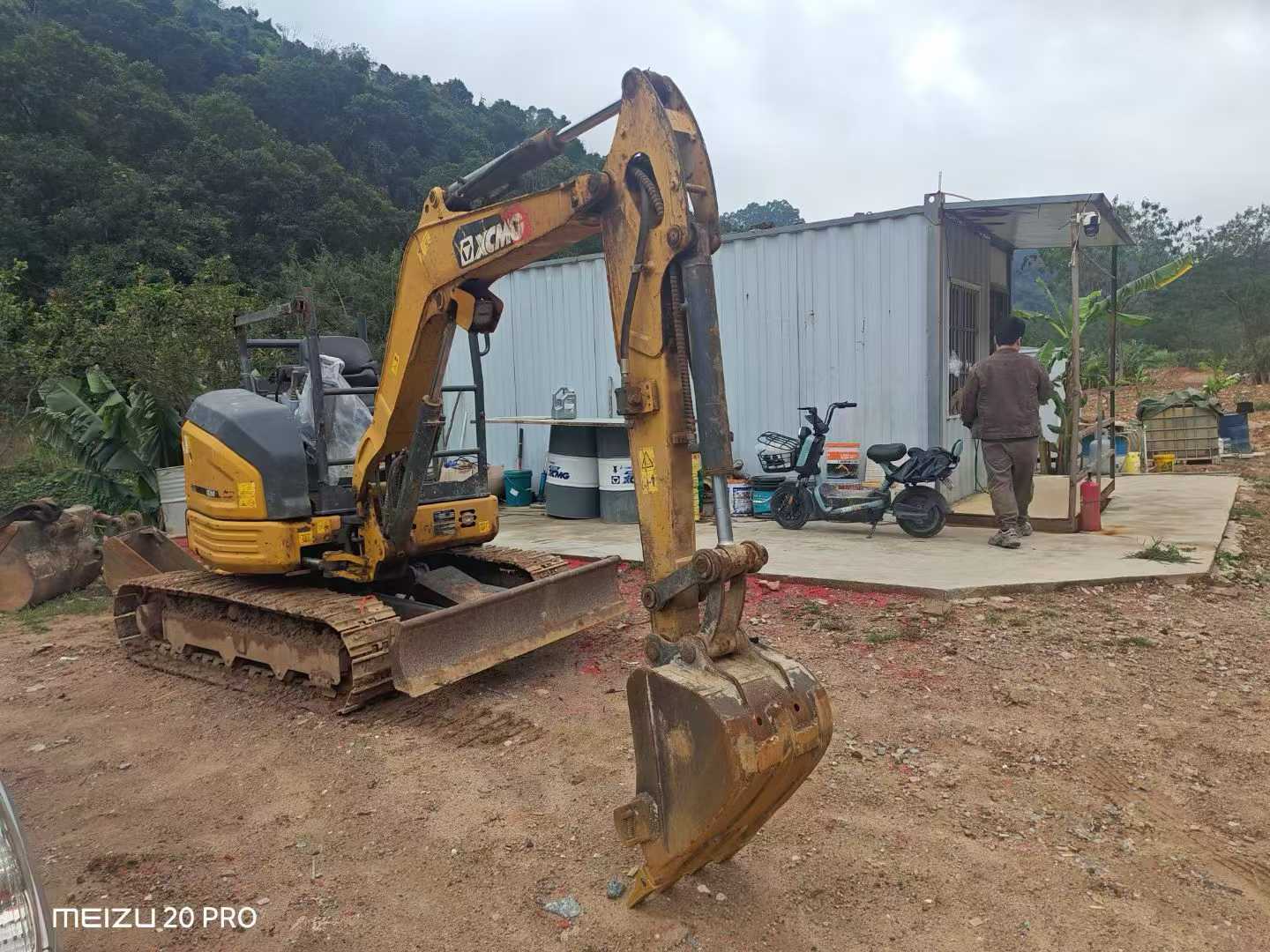 Used XCMG XE26U Excavator 2022 Model / 3