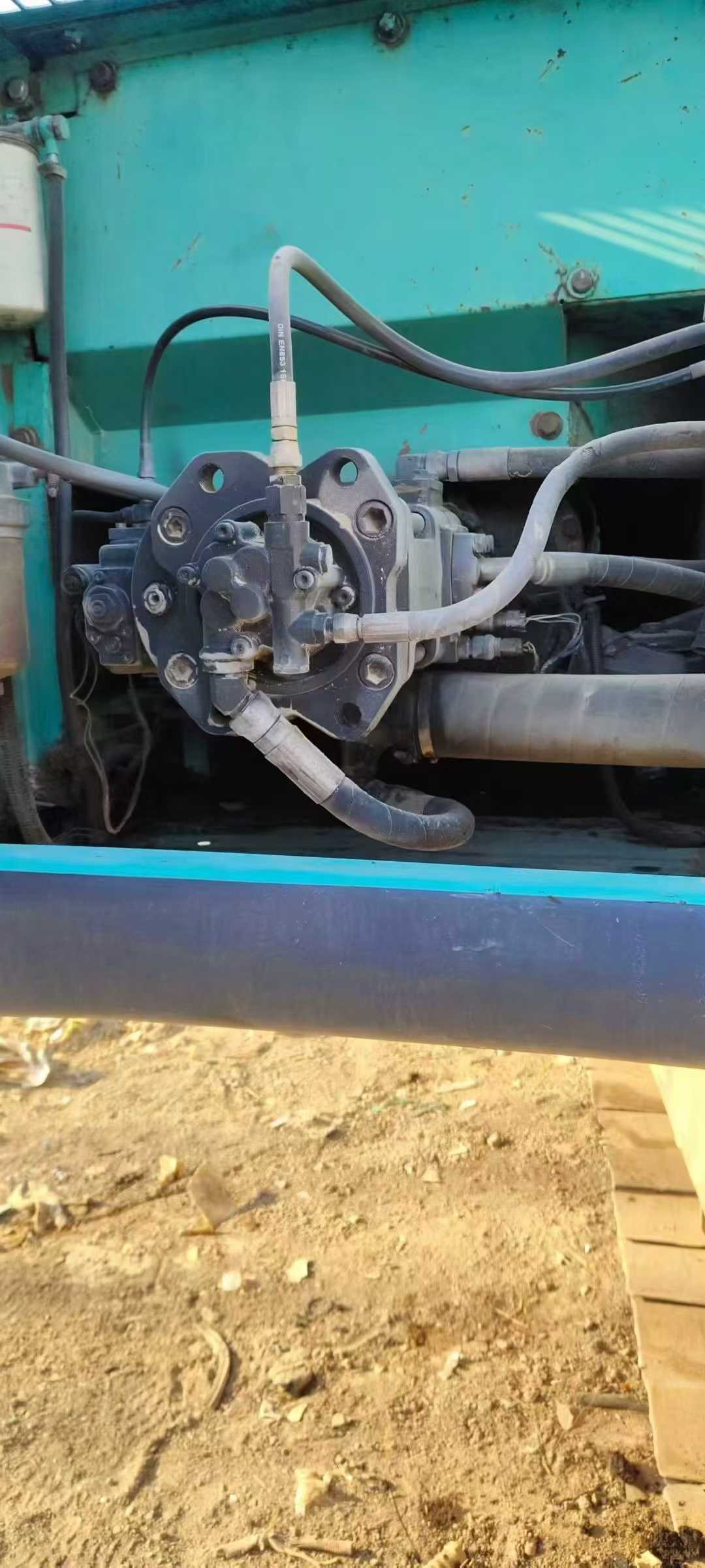 Used Kobelco SK200-10 Excavator 2016 Model / 3