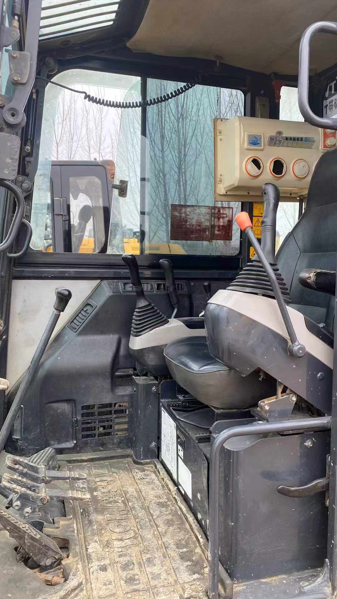 Used Komatsu PC56-7 Excavator 2016 Model / 6