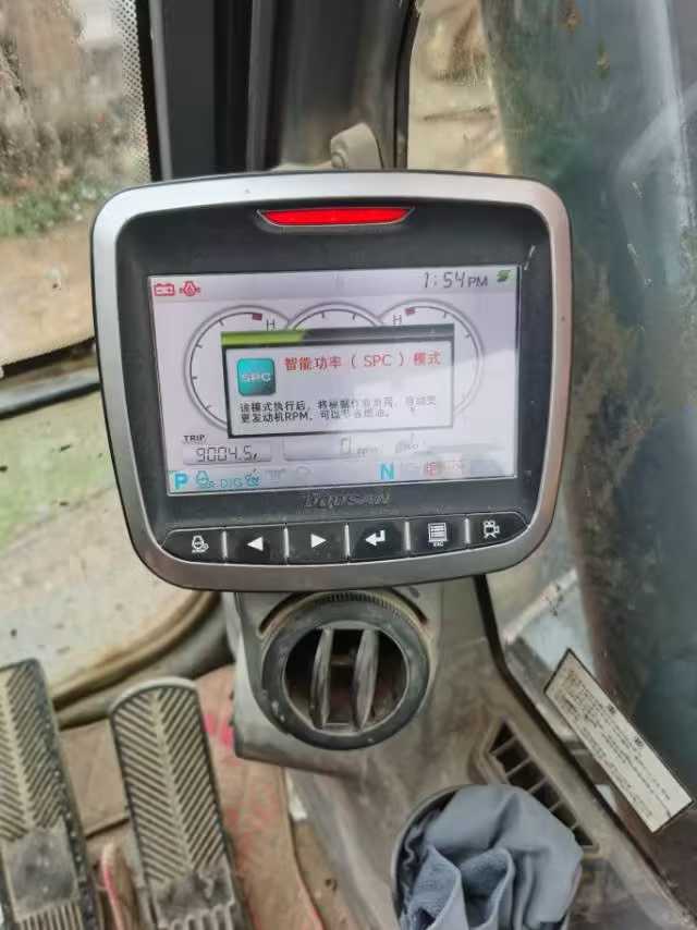 Used Doosan DH150 Excavator 2020 Model / 6