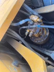 Buy Kato HD820R Used Excavator / 3 Used Kato HD820R Excavator 2012 Model / 3