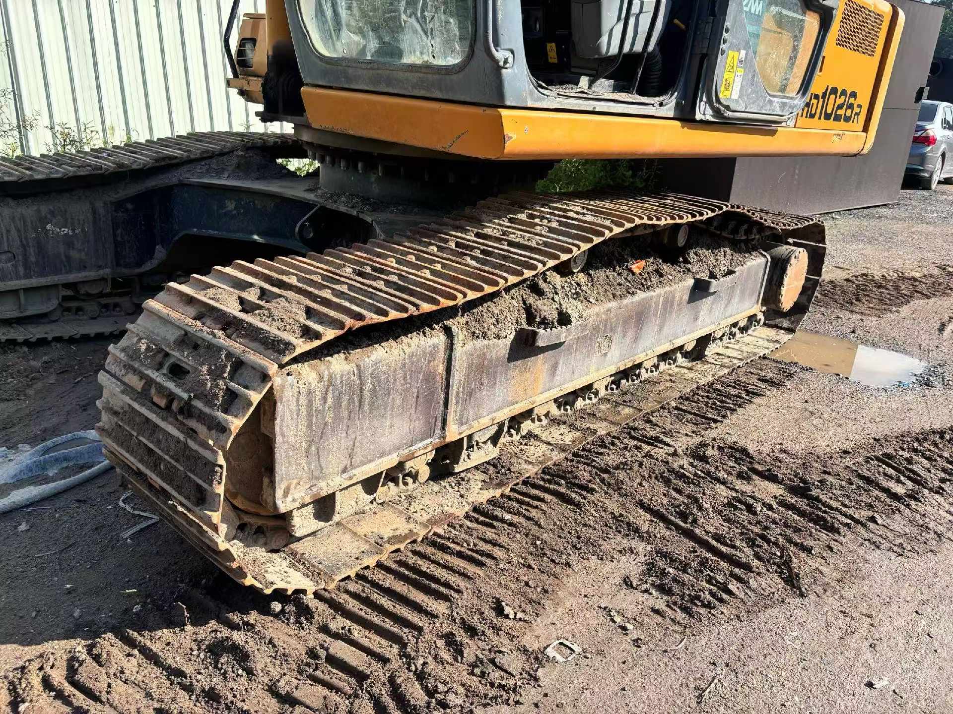 Used Kato HD1023R Excavator 2016 Model / 6